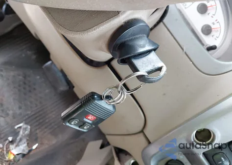 2005 Ford Explorer Sport Trac Adrenalin/Xls/Xlt z USA, uszkodzony, nr VIN 1FMZU67K15UA48446